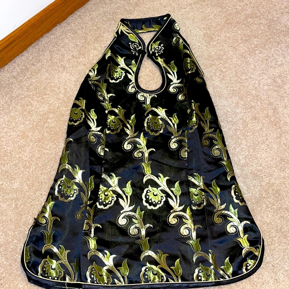 Shanghai SOHO top. Black with green paisley. New never worn.